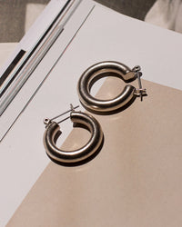 Baby Amalfi Tube Hoops- Silver View 4