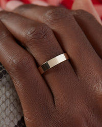 The Classique Cigar Band- 4mm view 2