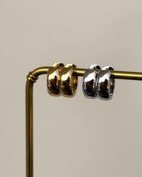 Monaco Huggies- Gold View 4