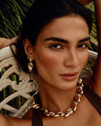 The Palma Shell Statement Necklace- Gold view 2