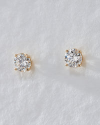 The Ultimate Solitaire Studs view 2
