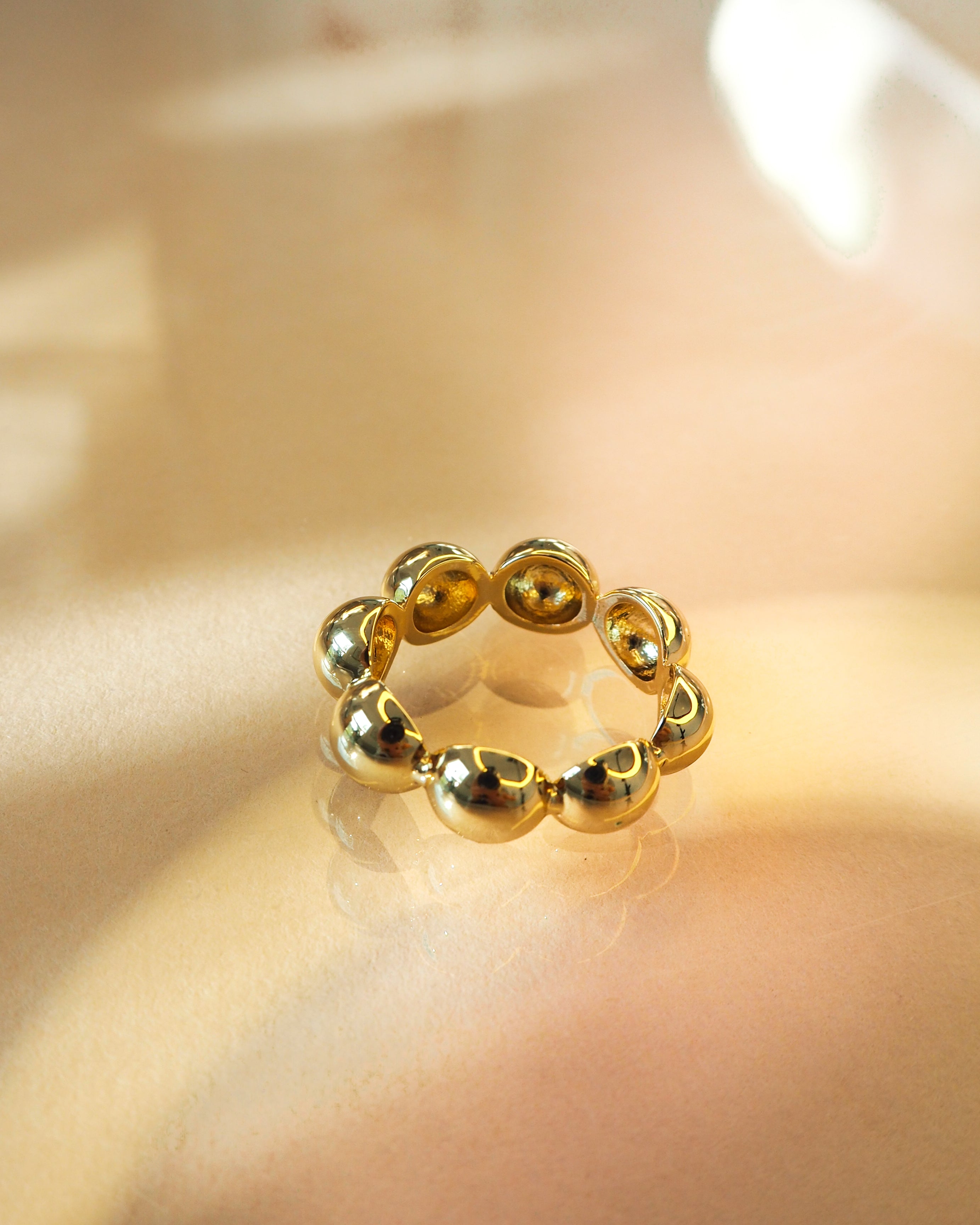 Ball and online chain ring