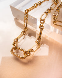 Cardiff Clasp Necklace | Sivan Ayla x Luv Aj view 2
