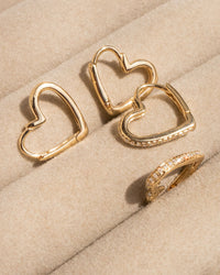 The That’s Amore Huggies view 2