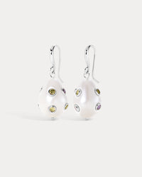 The Dotted Theodora Pearl Hook Earrings- Silver