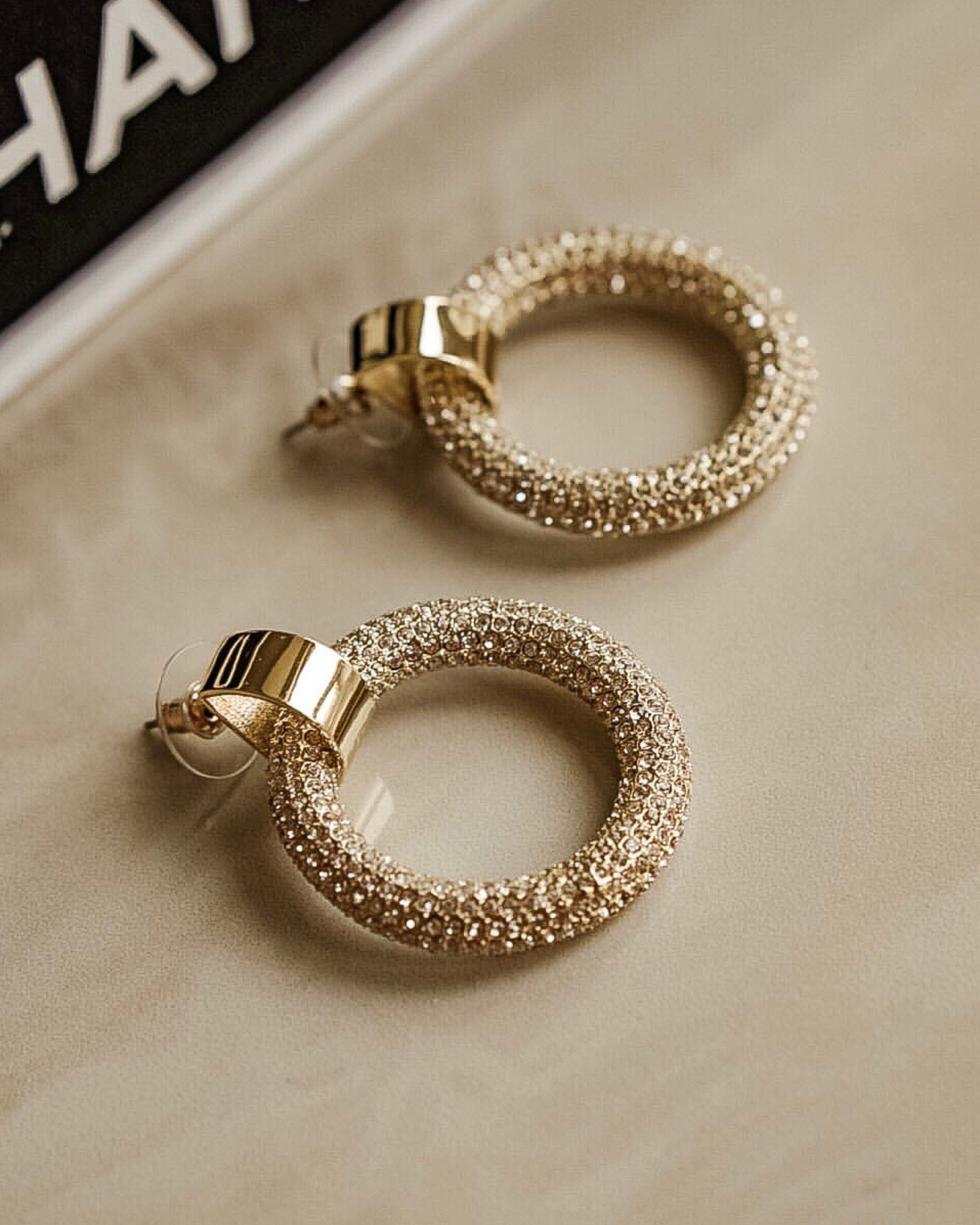 Door on sale knocker hoops