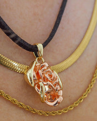 Rosa Pendant Necklace- Gold View 3