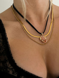 Rosa Pendant Necklace- Gold view 2