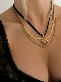 L'Amor Chain Necklace Set- Gold View 6