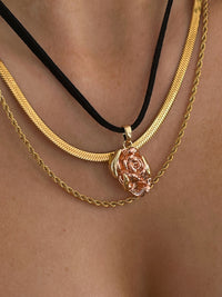 L'Amor Chain Necklace Set- Gold View 3