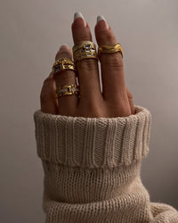 The Baguette Coil Ring- Gold View 3