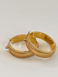 The Wavey Snake Chain Hoops- Gold View 5