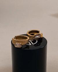 The Francois Ridged Ear Cuff- Gold View 3