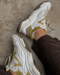 Mondays at Teddy's Anklet- Gold View 2