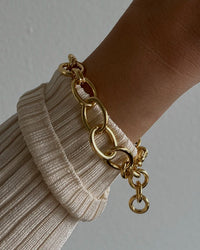 The Cleo Link Chain Bracelet- Gold View 5