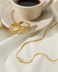 The Camille Chain Necklace- Gold View 3