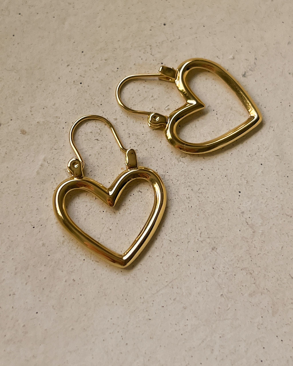 Mini Heartbreaker Hoops- Gold | Luv Aj
