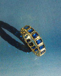 Bezel Emerald Ballier Ring- Blue Sapphire- Gold View 2