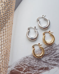 Luv Aj Mini Louis Chain Hoops – Serafina