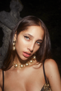 Daisy Statement Necklace- Gold view 2
